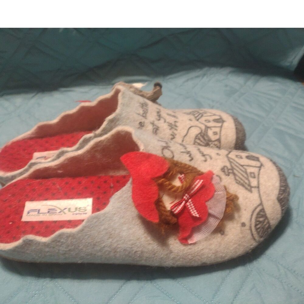 Spring Step Women’s Wool Little Red Riding Hood Fairy Tale Slippers Size 9 - Picture 6 of 9